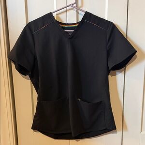 Fabletics Scrubs Women’s Pride Scrub Set